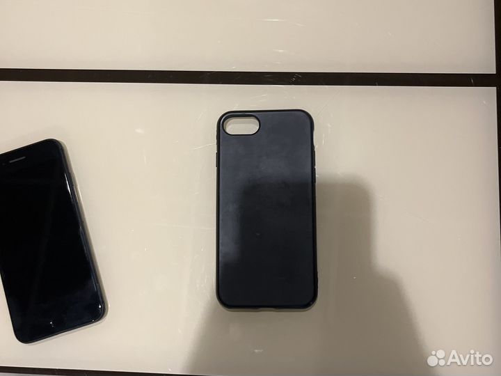 iPhone 7, 32 ГБ