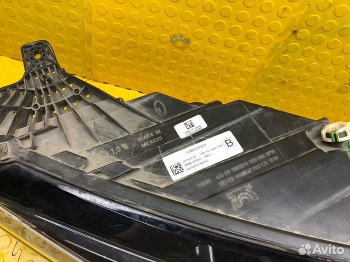 Фара левая Infiniti Qx50 J55 KR20 012800A 2018