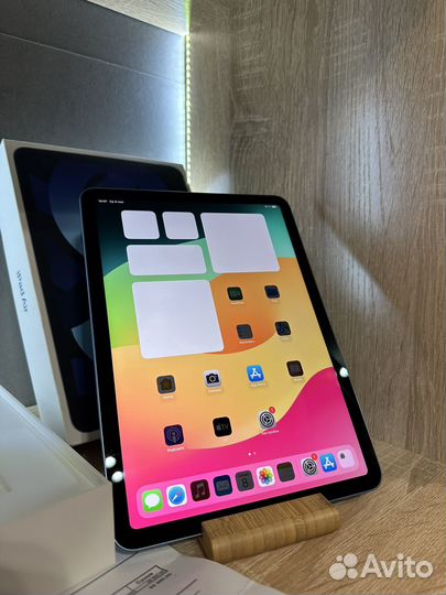 iPad Air 5 256Gb Blue. Wi-Fi