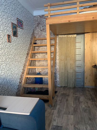 Комната 18 м² в 3-к., 1/2 эт.