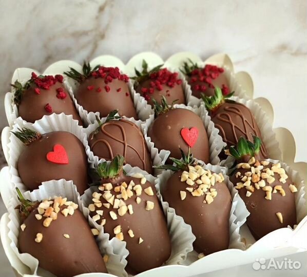 Сладкие подарки, набор из клубники в шоколаде
