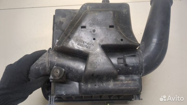 Корпус воздушного фильтра Volkswagen Golf 4, 2001