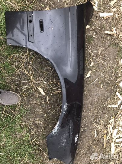 Крыло бмв