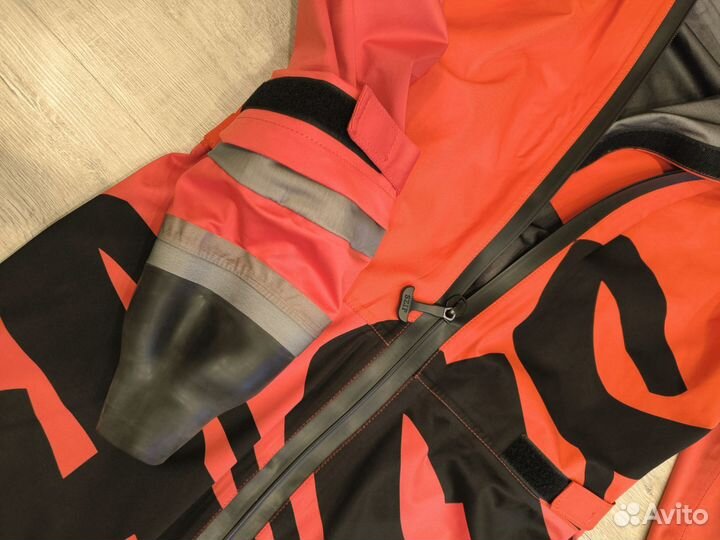 Сухой гидрокостюм Atlas Sup Pro