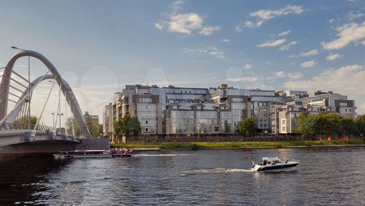 4-к. квартира, 123,7 м², 6/8 эт.