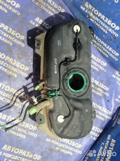 Бензобак Fiat Linea седан 198A4000 2010