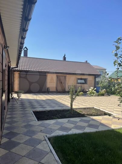 Дом 242,7 м² на участке 15 сот.