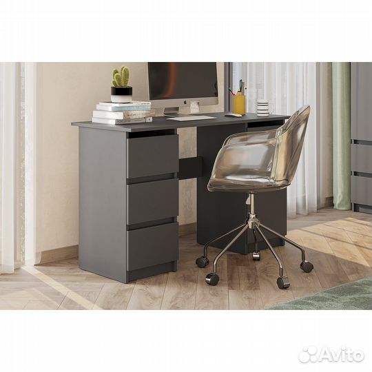 Стол письменный 