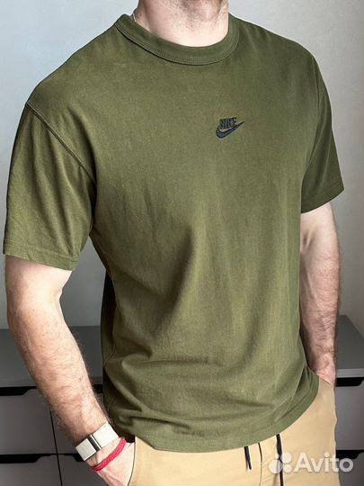 Футболка Nike Tee