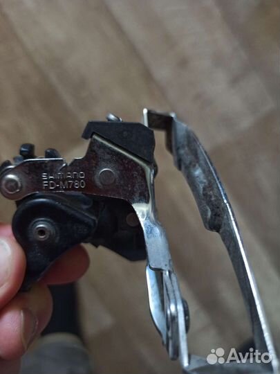 Передний переключатель shimano deore xt fd-m780