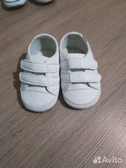 Сандали. Пинетки. Кросовки