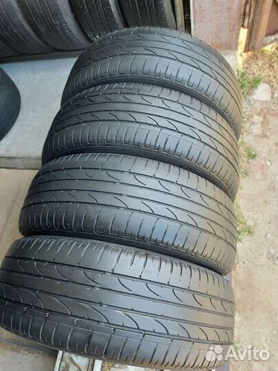 Bridgestone Dueler H/P Sport 215/60 R17