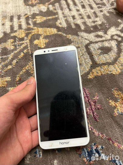 Honor 7c