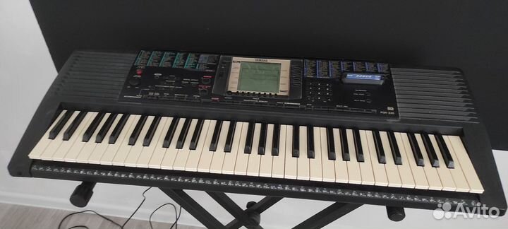 Синтезатор yamaha PSR330