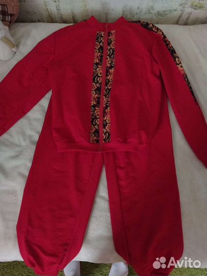 Спортивный костюм новый
