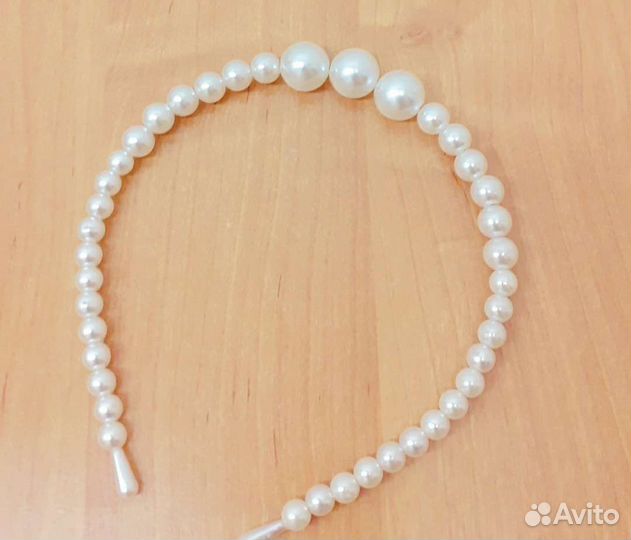 Повязка с бусинами на голову женская