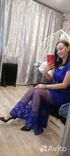 Вечернее платье