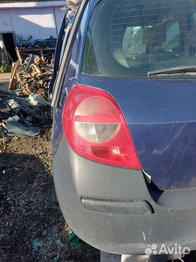 Фонарь задний, P, L Renault Clio 3 поколение