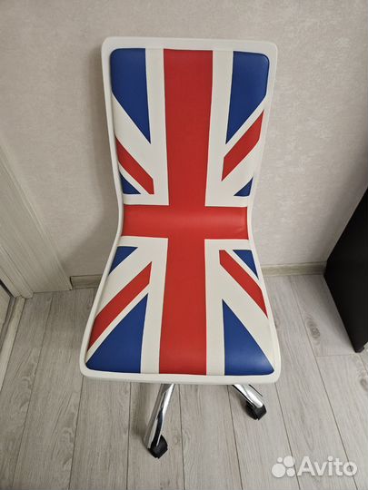 Кресло рабочее zuper britain