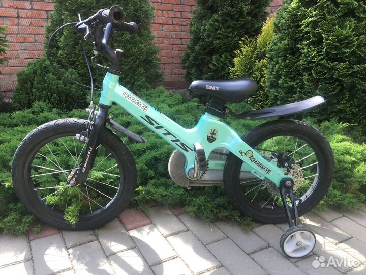 Детский велосипед 16