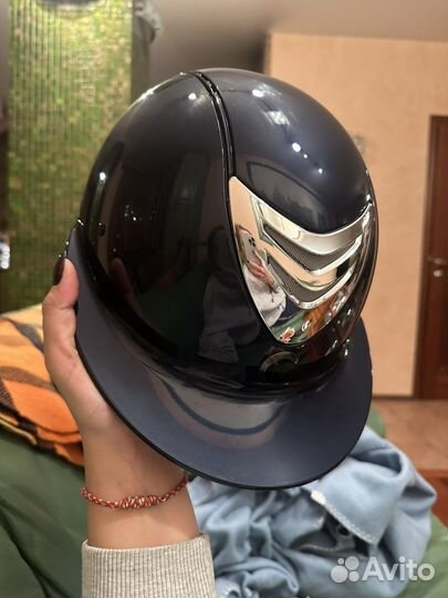 Шлема для верховой езды one-k и hkm