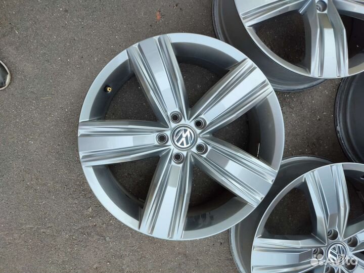 Диски R19 VW Tiguan оригинал 4шт