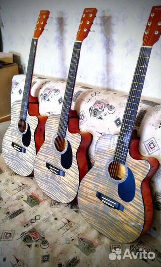 Гитара акустическая, корпус фолк (новая) комплект