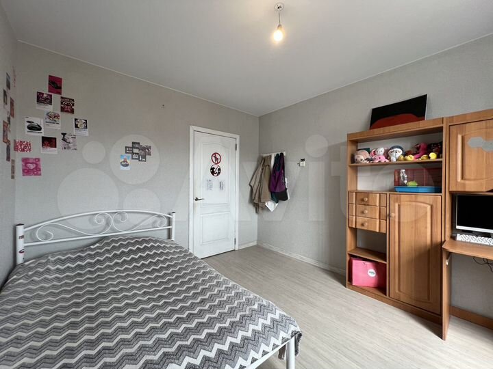 2-к. квартира, 54 м², 9/9 эт.