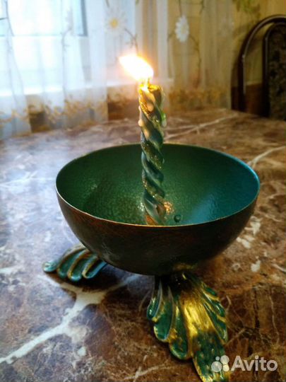 Подсвечник