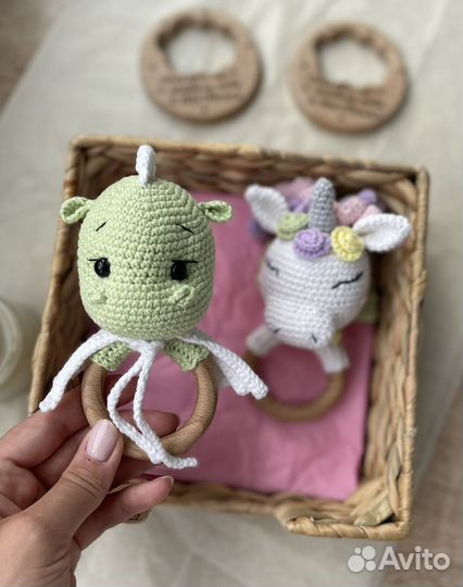 Вязаные погремушки