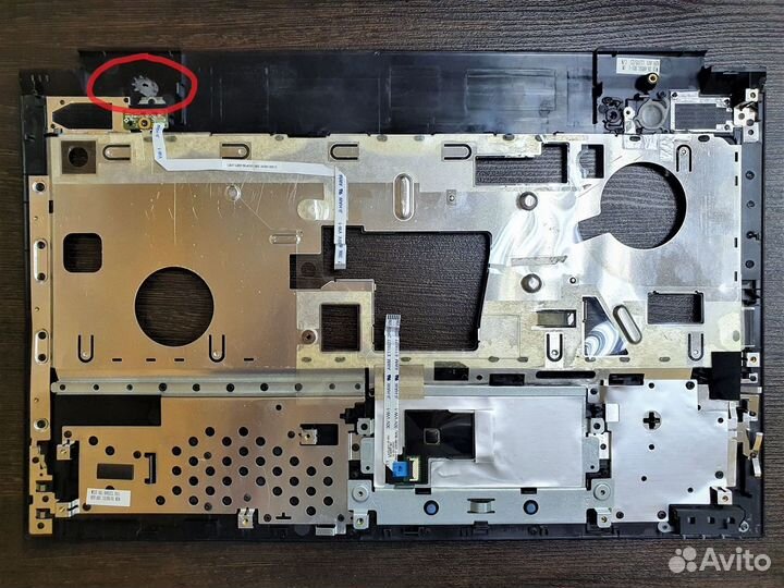 Запчасти и комплектующие Lenovo B570e