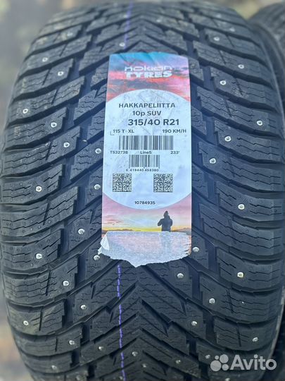 Nokian Tyres Hakkapeliitta 10p SUV 315/40 R21 и 275/45 R21 T