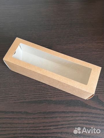 Крафтовая коробка с окошком