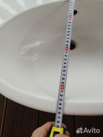 Умывальник б/у и бачок для унитаза новый