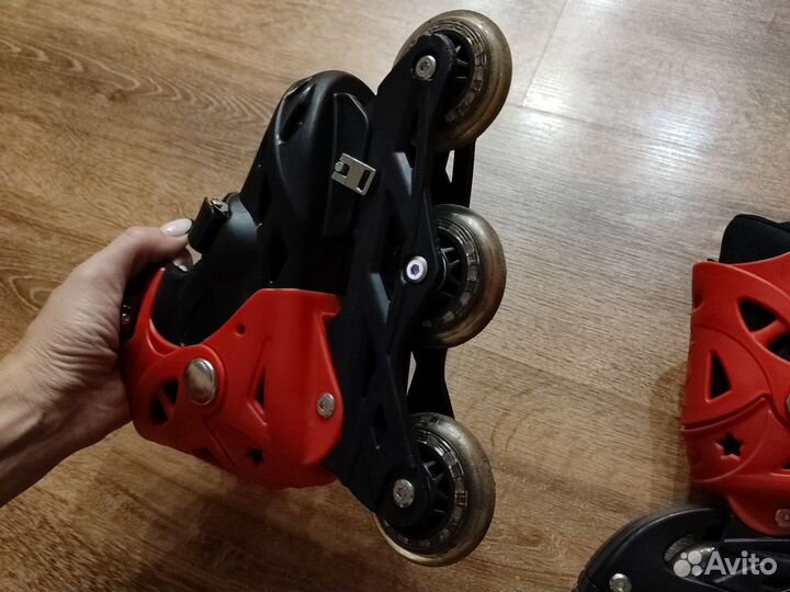 Ролики б/у черно-красные