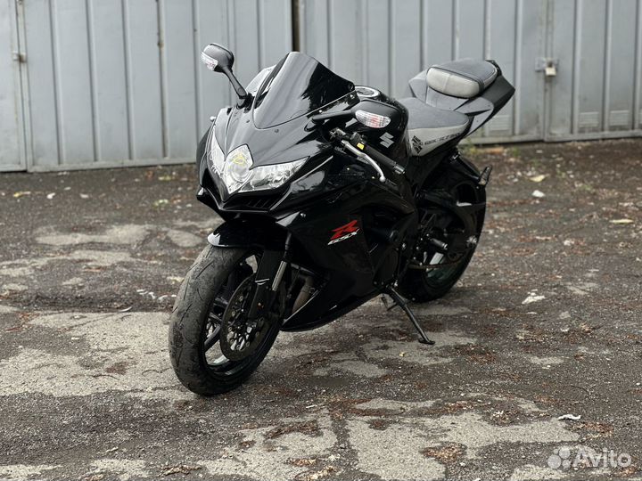 Suzuki GSX-R750