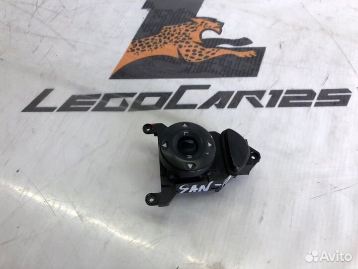 Блок управления зеркалами передний левый Hyundai