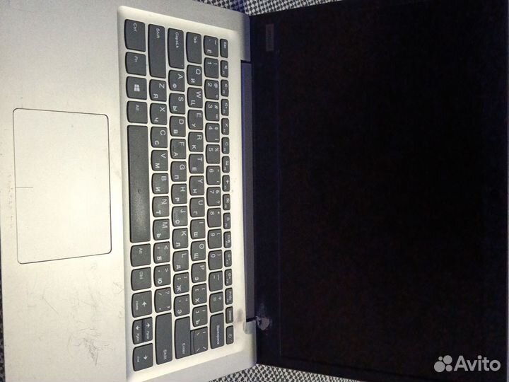 Леново ноутбук