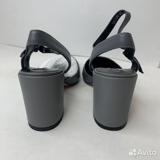 Босоножки женские 37 размер