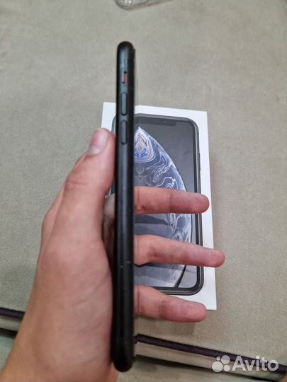 iPhone Xr, 64 ГБ