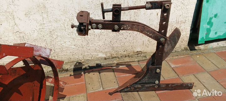 Плуг для мотоблока нева