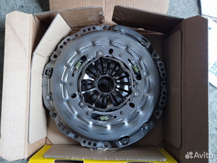 Комплект сцепления Ford Transit 2.2 LUK