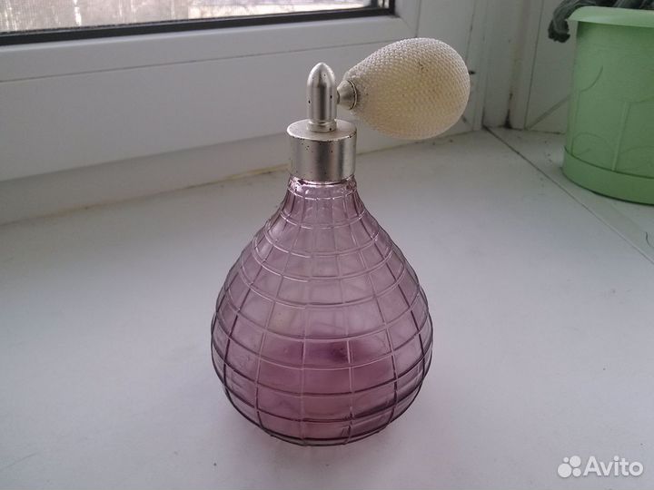 Бутылка от одеколона с пульверизатором