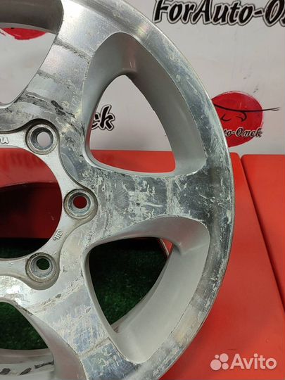 Диски литые R15 / 6x139.7 J6 22ET DIA110