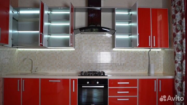 Умная система подсветки кухни и гарнитура от произ