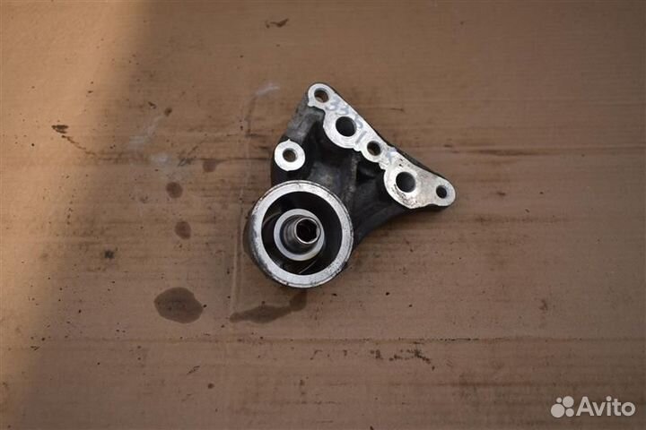 Корпус масляного фильтра Toyota Auris E150 хэтчбек