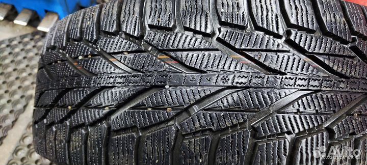 Nokian Tyres Hakkapeliitta R2 SUV 215/65 R16 102R