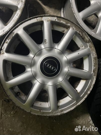 Оригинальные литые диски для Audi 80