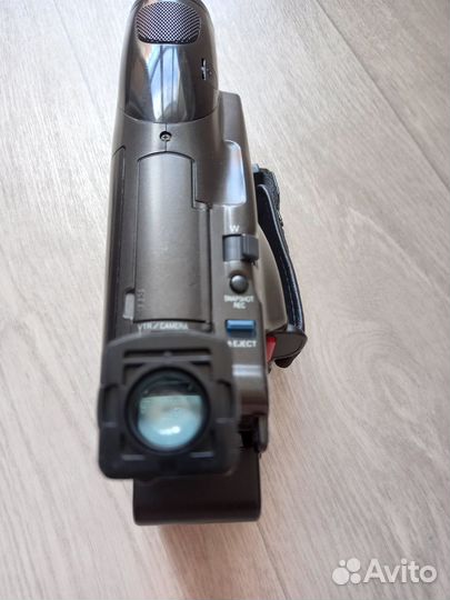 Видеокамера Панасоник nv-r500