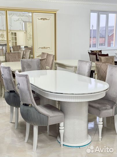 Стол и стулья от производителя. В наличии